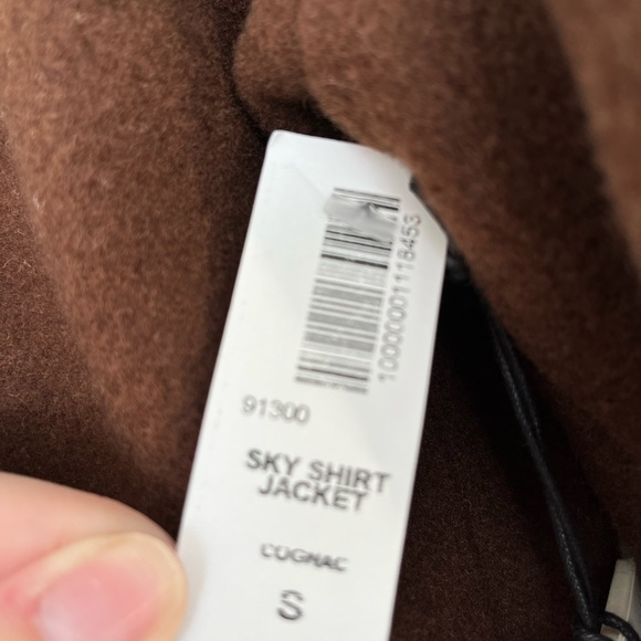 Aritzia Sunday Best Sky cropped jacket. Runs very large. - Picture 5 of 8